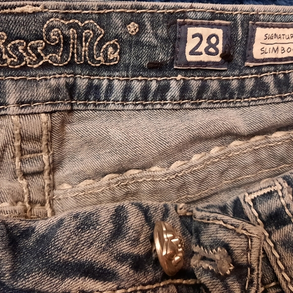 Miss Me Jeans - Picture 4 of 10